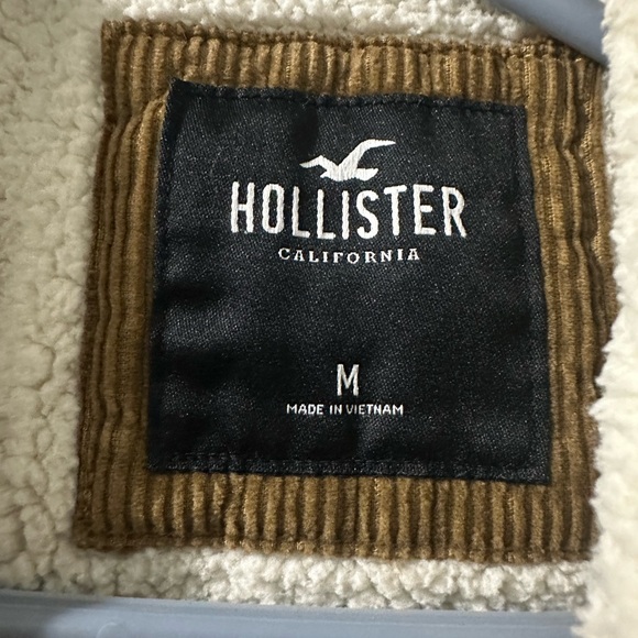 Hollister Tan Corduroy Jacket with Cream Sherpa Lining - Picture 2 of 2